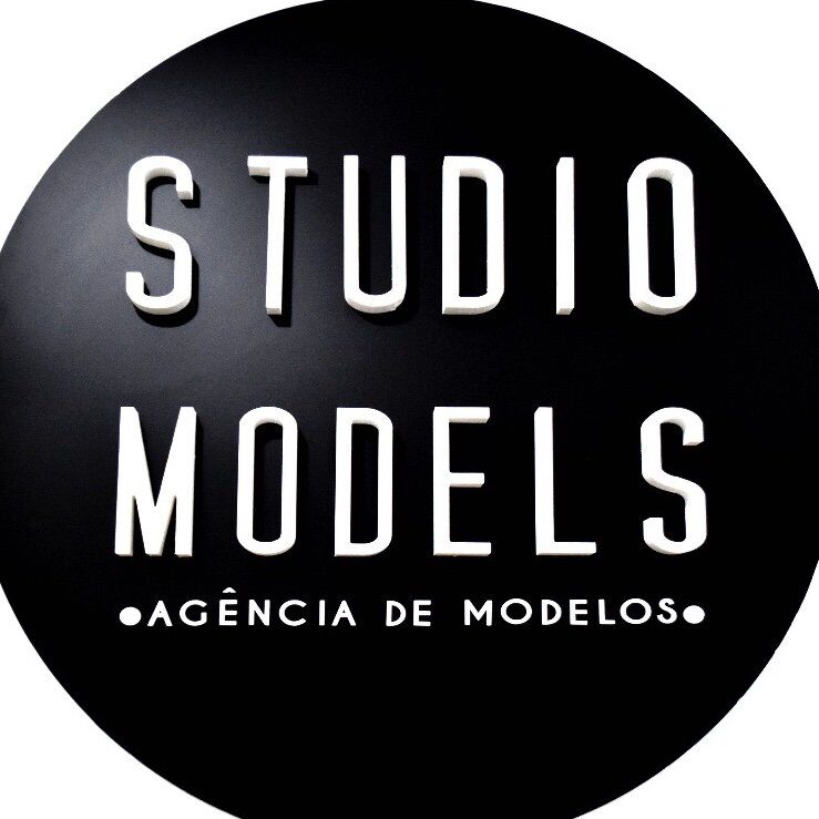 Studio Models Oficial